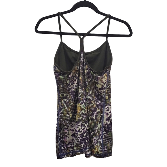 Lululemon Power Y Tank Top Floral Sport Gator Green Size 6 Built in Bra Shirt - Picture 3 of 8
